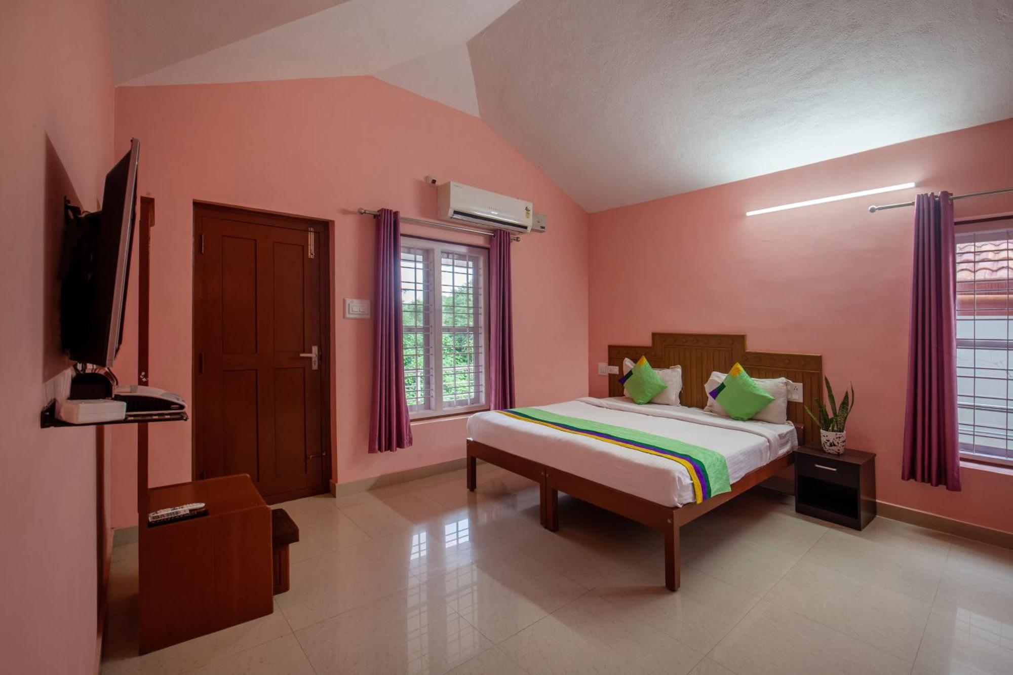 Treebo Yajna Comforts KODAGU Exterior photo